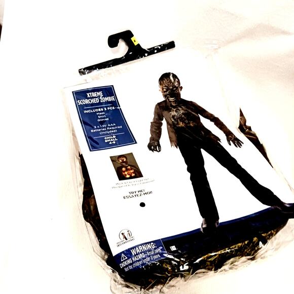 Extreme Scorched Zombie Deluxe Costume CHILD Sz S Lights& Scary Sound Halloween - Picture 13 of 17